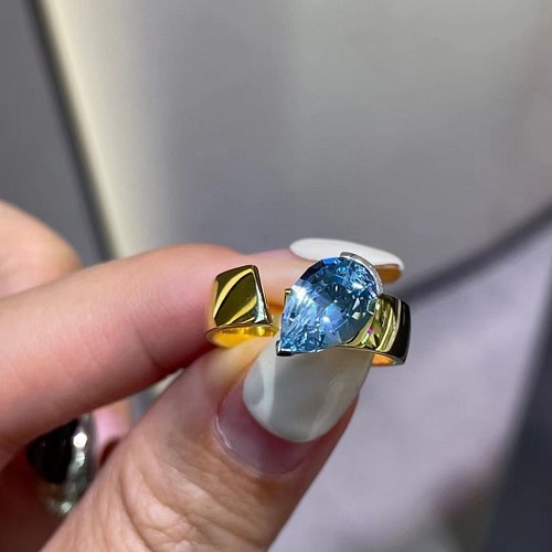 天然アクアマリン リング1.75ct k18 ¥ www.michaelkholleran.org