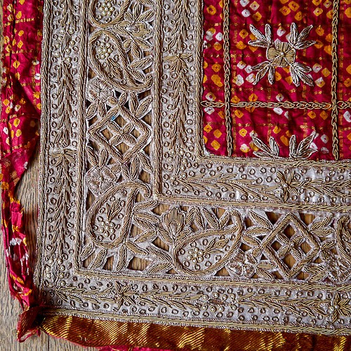 インド製ロイヤルファミリー 結婚式 パーティー 刺繍 ショール