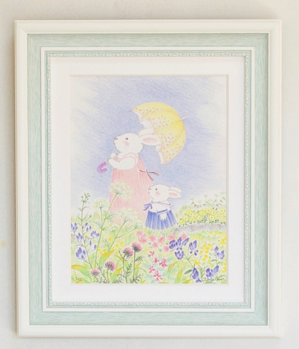 うさぎ版画「高原散歩」うさぎの女の子とおかあさん、親子の夏の旅、優しい風を感じて 1枚目の画像