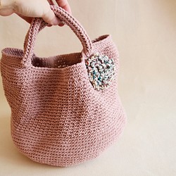 【布綿】花火毛糸編みクラッチバッグ あじさい小手提げピンク綿麻手編みバッグ 1枚目の画像