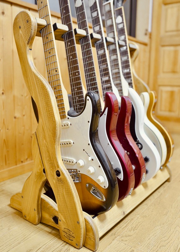 【24時間以内に発送】手作り木工　木製ギタースタンド （古材）６本掛け