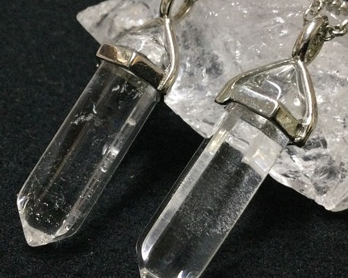 最強の浄化パワー ヒーリングストーン 天然石 ヒマラヤ水晶 