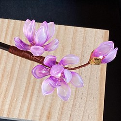 「新色」紫木蓮の木製一本かんざし　 1枚目の画像