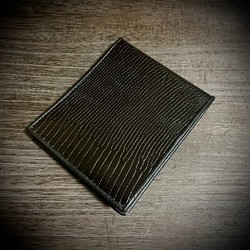 リザード メンズ財布 折財布 二つ折り シャイニング加工 本革 ブラウン 茶 エキゾチックレザー コンパクト 薄型 1枚目の画像