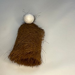 メダカの産卵床1本(棕櫚)ボンボンキャップタイプレギュラーサイズ(筒部8〜9cm) 1枚目の画像