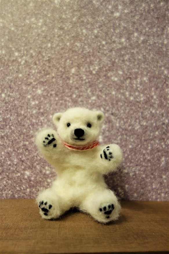 ホッキョクグマの赤ちゃん　白熊　シロクマ　熊　テディベア　ドール　ブライス　羊毛フェルト