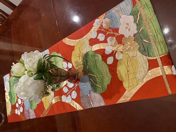2047 豪華刺繍膨れ織 帯から作った正絹テーブルランナー テーブル ...