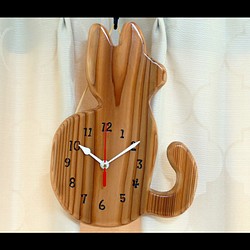 ◇◆プレゼントにピッタリ！手作りの木製壁掛けネコ時計 おすまし猫「のあ」