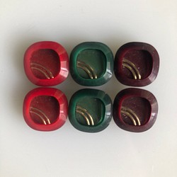 アンティーク ボタン 6個　ビンテージ 昭和 レトロ 個性的 ハンドメイド素材 日本製 ポップ アクセ 1枚目の画像