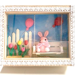 ☆ミニチュア用フレームBOX 白いブランコ(受注生産)　　シルバニアファミリー　人形　ドールハウス 1枚目の画像