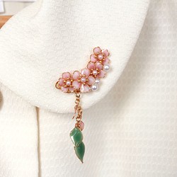 桜咲く　タックピンブローチ 1枚目の画像