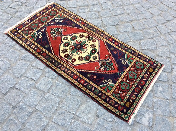 手織りトルコ絨毯 93x45cm ヴィンテージ ラグ 1枚目の画像