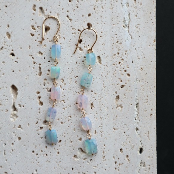 ｛ピアス/イヤリング｝ 14kgf/color opal long earrings ファンシーカラーオパールmix