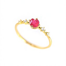 紅寶石和鑽石 K18 戒指圓形切割 ~Ello Lily~ 七月生日石 第1張的照片