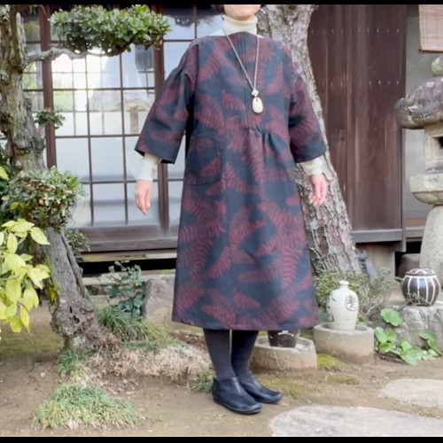 着物リメイク】紬のふんわりボートネックワンピース/ピンタック/絹