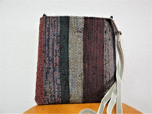 大島紬のポシェット・裂き織、裂き織り、ミニショルダー、スマホポシェット 1枚目の画像