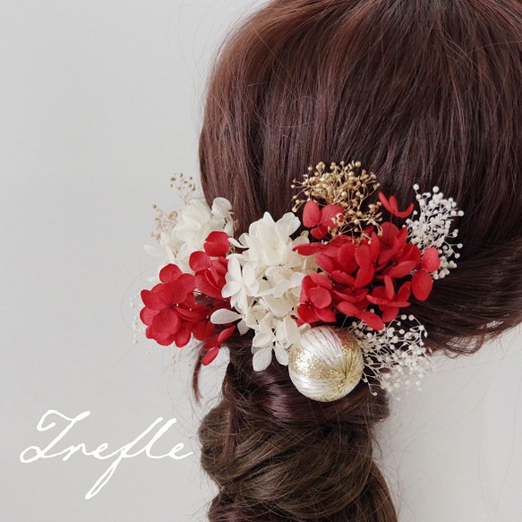 【送料無料】紅白の紫陽花のヘッドドレス 1枚目の画像