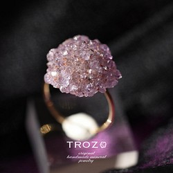 【006暗黑女主角典藏】紫水晶（Amethyst）礦物寶石指環戒指天然石 第1張的照片