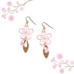 【さくら、咲く】優しいピンクときらめくリーフの桜ピアス/p1503 1枚目の画像