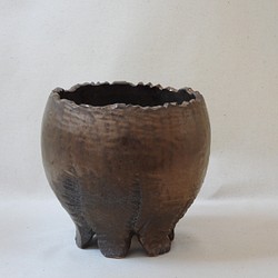 金彩岩肌陶製植木鉢 1枚目の画像