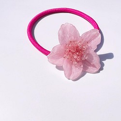本物の桜 ソメイヨシノ pink×pink② 1輪ヘアゴム◎現品販売 1枚目の画像