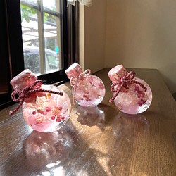 桜のミニハーバリウム 1枚目の画像