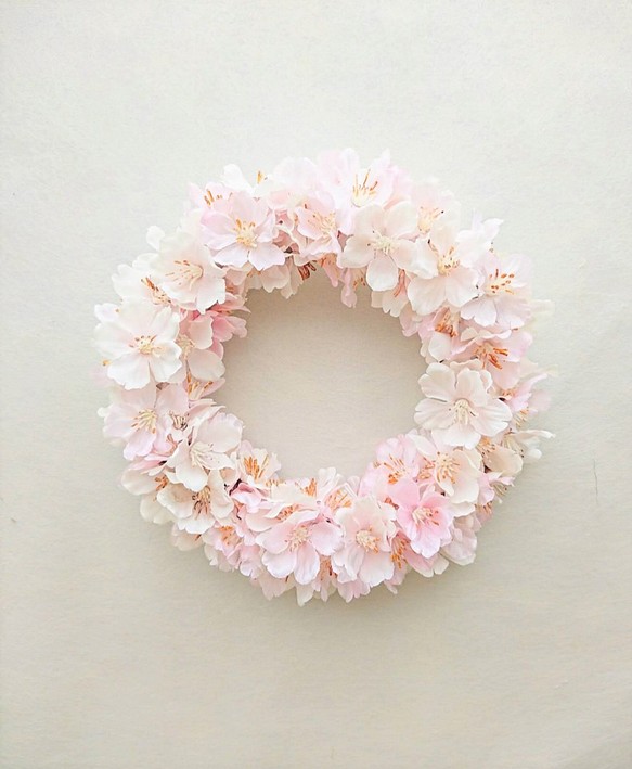 ほんのりピンク 桜のシンプル春色リース  // ミニサイズ　★ラッピング無料★　 1枚目の画像