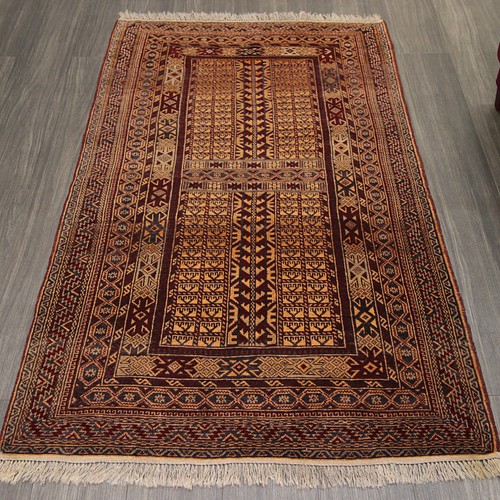 繊細な幾何学モチーフが美しいヴィンテージトルクメン絨毯 アフガン