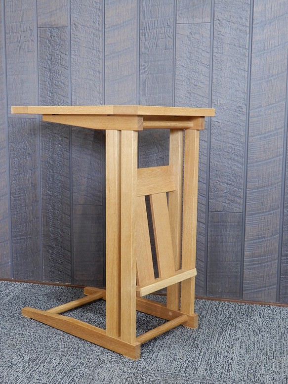 ソファーサイドテーブル　シンプル　サイズオーダー　おしゃれ　楢（オーク）無垢材　ちょっと贅沢 1枚目の画像