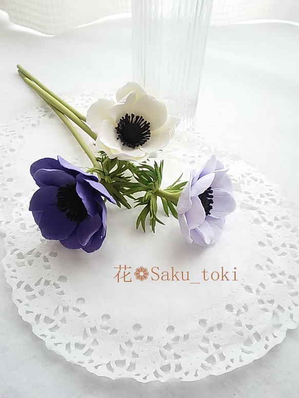 ❁粘土花海葵 3 件套（白色、紫色）、室內花、花瓶 ❁ 第1張的照片
