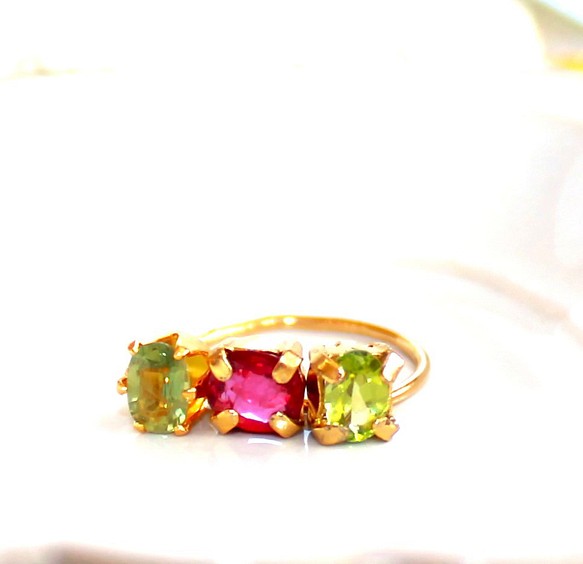 - botanical stone - Color Sapphire & Ruby & Peridot Ring 1枚目の画像