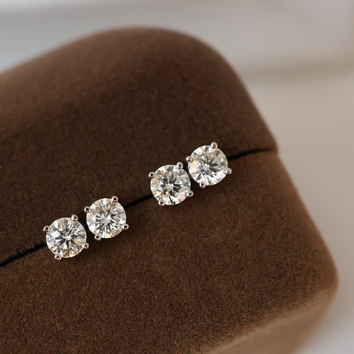 天然ダイヤモンドピアス0.1ct k18 ピアス（スタッド・一粒） パール