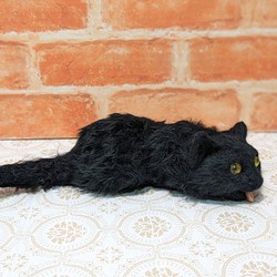 羊毛フェルト　「ツチノコみたいな黒い子猫」　オブジェ 4枚目の画像