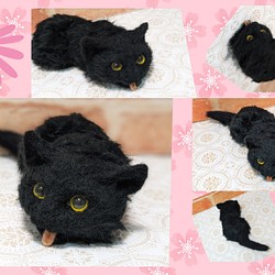 羊毛フェルト　「ツチノコみたいな黒い子猫」　オブジェ 1枚目の画像