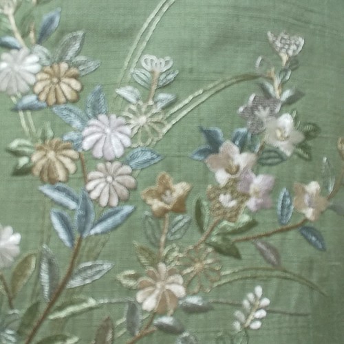 可愛い刺繍の紬のお着物 綺麗なミントグリーン pn-gresik.go.id