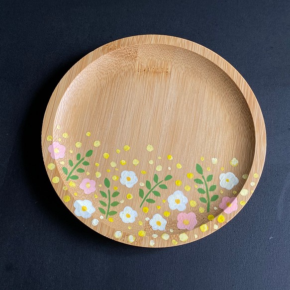 丸小皿【白とピンクのお花】 1枚目の画像