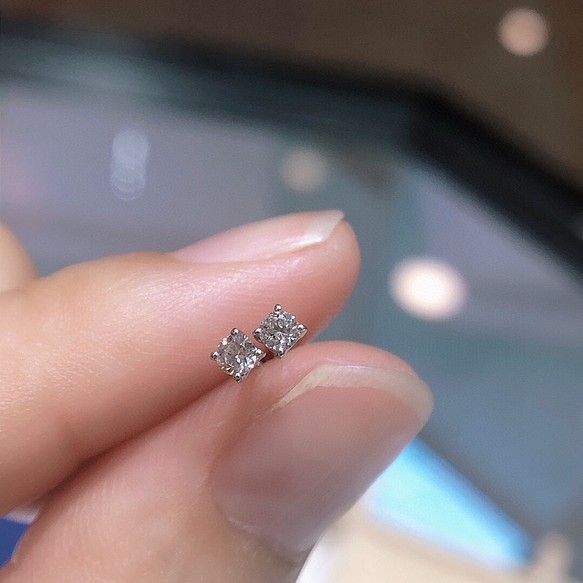 天然ダイヤモンドピアス0.1ct k18 ピアス（スタッド・一粒） パール