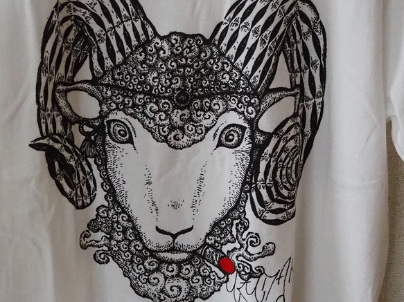 羊イラストTシャツ（白）Mサイズ 1枚目の画像