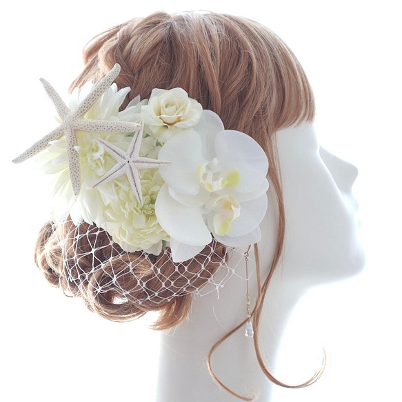 髪飾り　ヘッドドレス　ボンネ　ヒトデ　ダリア　ローズ　胡蝶蘭　白　ホワイト　アートフラワー　造花　結婚式　ウェディング 1枚目の画像