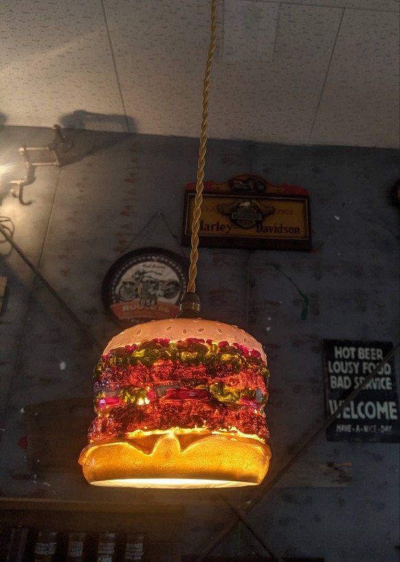 バーガーズカフェ ペンダントランプ  アメリカンダイナー  ハンバーガー電飾看板 ① #吊り下げ式ライト  #シーリング 1枚目の画像