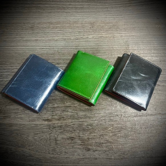 イタリアンレザー ミニ財布 三つ折り コンパクト メンズ財布 本革 グリーン 1枚目の画像