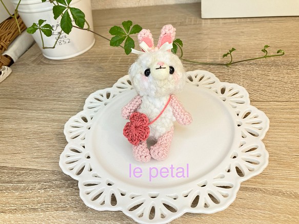 あみぐるみストラップ＊ピンクのうさぎさん ぬいぐるみ le petal 通販