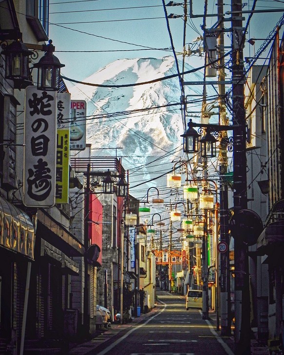 世界遺産「西裏通りからの富士山」写真 A4又は2L版 額付き 写真