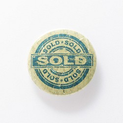 ヴィンテージ風 「SOLD」 缶バッジ 缶バッチ【3.5cm】レトロ 1枚目の画像