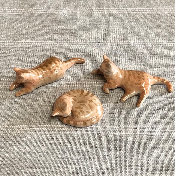 猫の箸置き三態（茶トラ） 猫グッズ 猫雑貨 箸・箸置き gatti_zakka