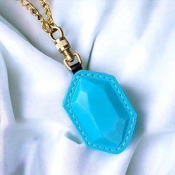 【Polyto】革の宝石キーホルダー(ターコイズブルー) バッグチャーム 1枚目の画像