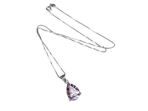 天然石宝石レベルライト紫アメジストダイヤモンドカット シルバー925 ネックレス 1枚目の画像