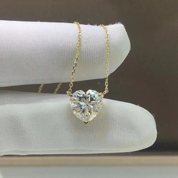 newカラー】3.0ct ハートモアサナイト ネックレス k18-