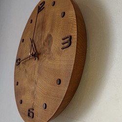 柏の木一枚板掛け時計 1枚目の画像