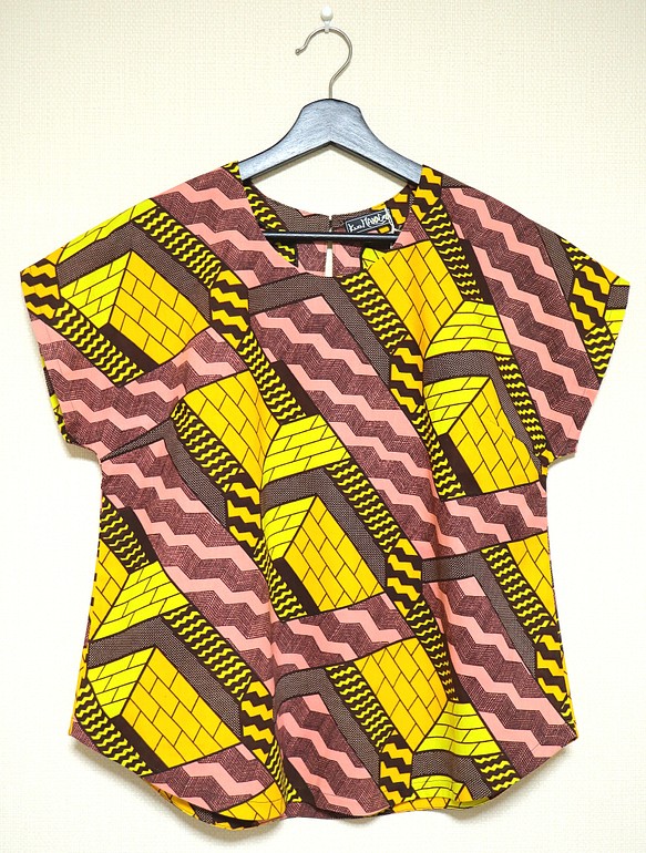 アフリカ布 布帛 Tシャツ AT1 1枚目の画像